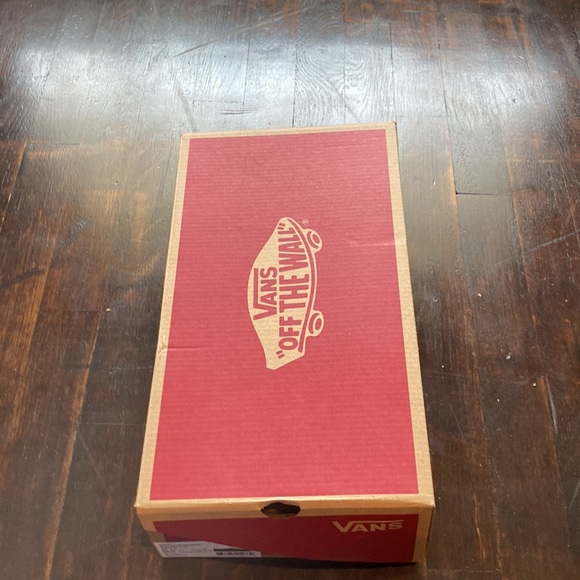 Van slip-on lightly used - Picture 16 of 16